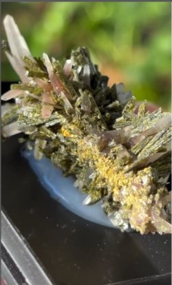 画像3: ヘマタイト クォーツ エピドート　ペルー産 ( Hematite Quarz Epidote, San Felipe Mine, Sartimbamba,a Libertad, Peru )